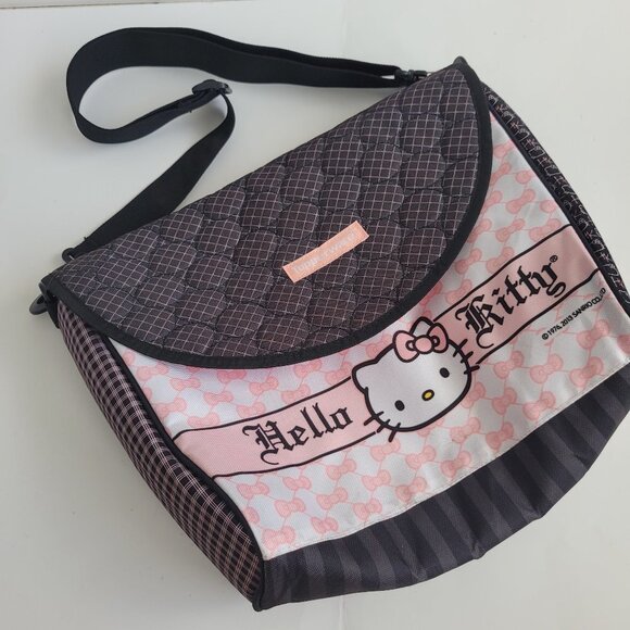 Sanrio Hello Kitty 2013 Tupperware Shoulder Bag Pink & Black Messenger b… - Picture 2 of 10